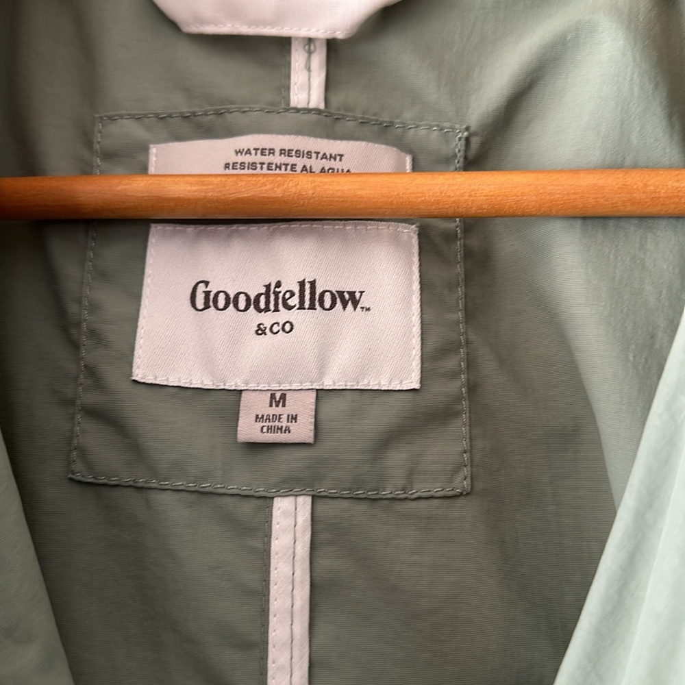Water resistant zipped jacket - Picture 6 of 11